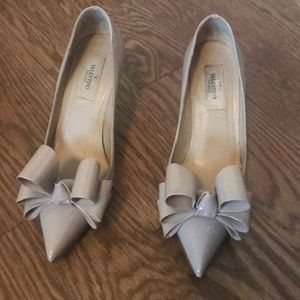 Valentino bow pumps